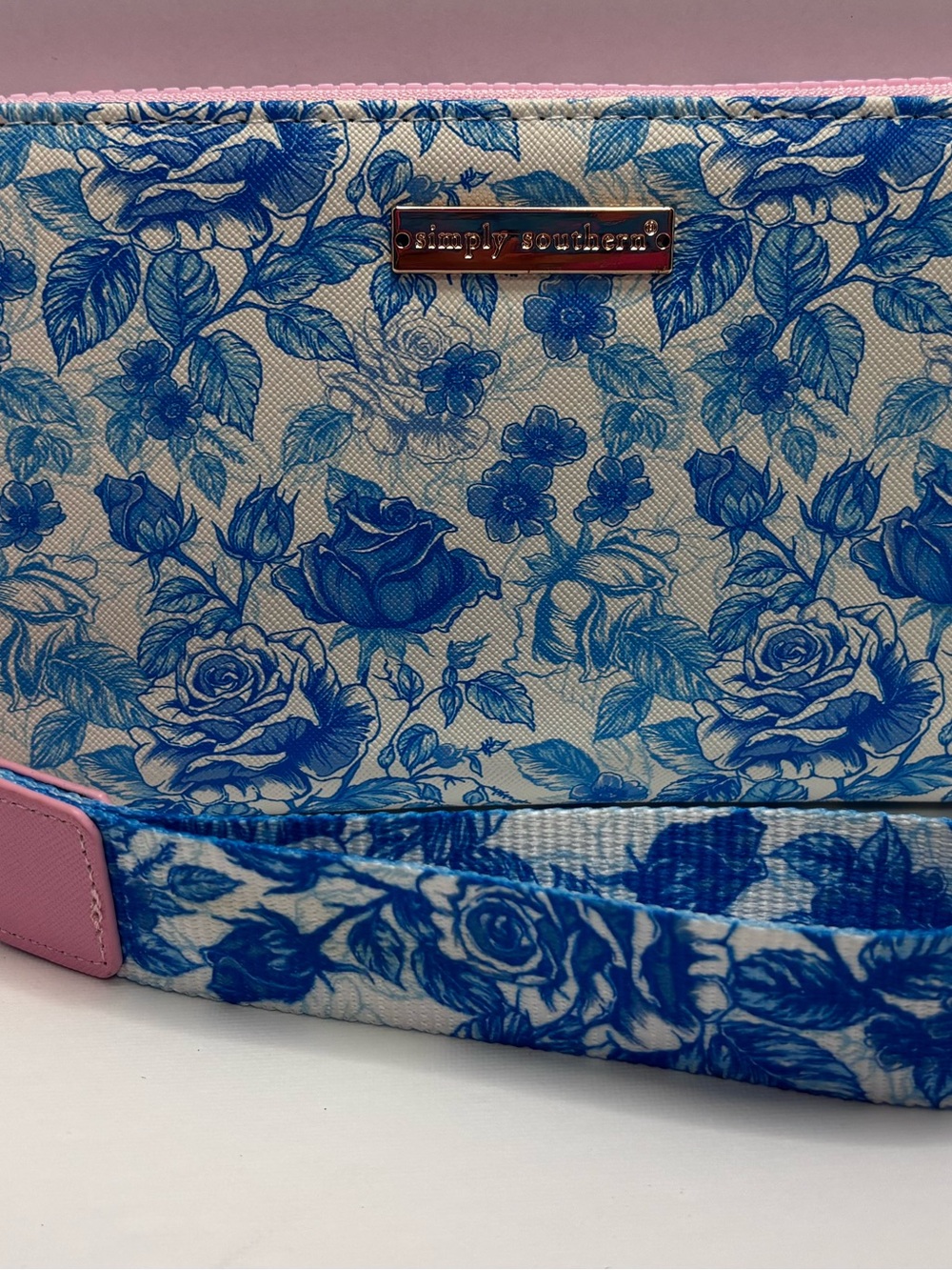 Simply Southern Blue Floral Zip Around Wristlet Wallet Pink Interior
